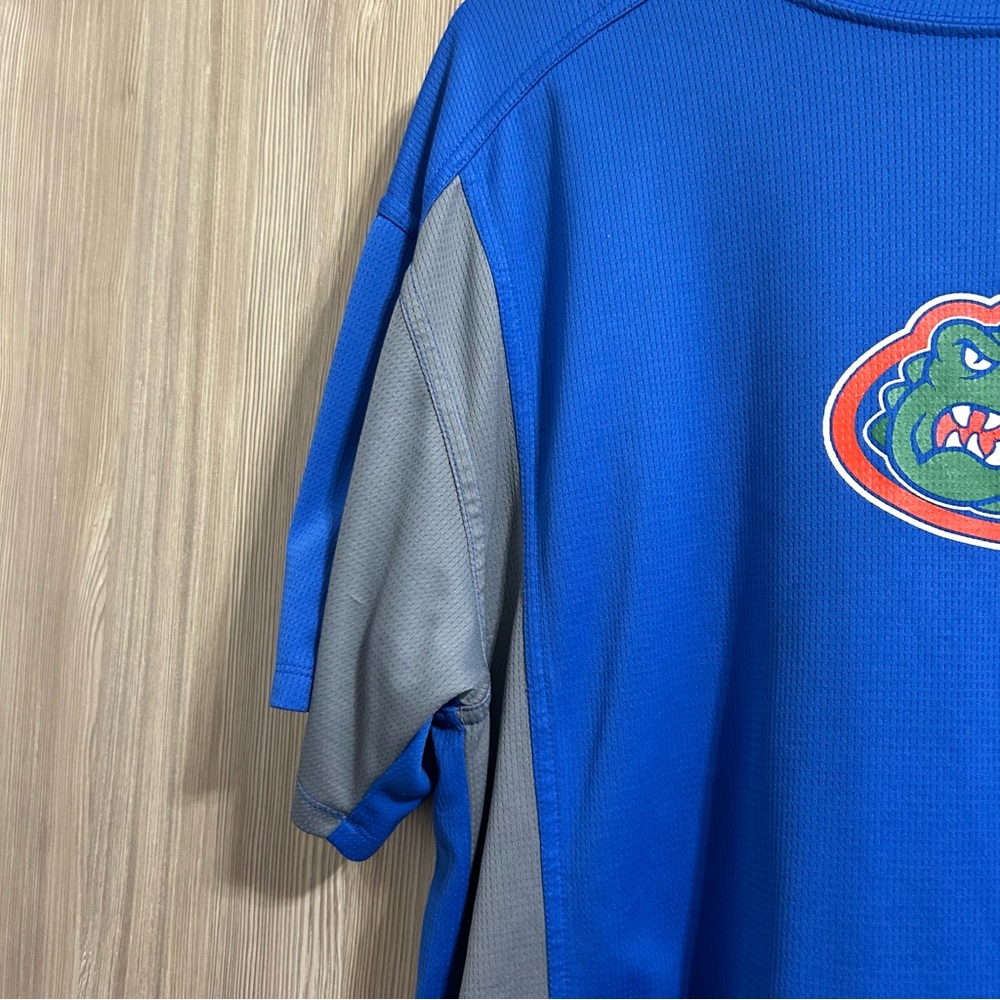 Blue and Gray Men's Short Sleeve Tee - Picture 3 of 7